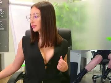 Check-out the world of girls and talk with our steaming hot slutz, bringing your desired characters to life with authentic apparel and cam streams.