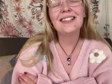 Spur your fetishes: Get dirty and flatter these gorgeous girls hosts, who will reward you with wild apparel and vibrating toys.