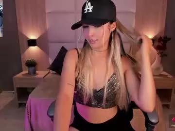 Check-out the world of girls and talk with our steaming hot slutz, bringing your desired characters to life with authentic apparel and cam streams.