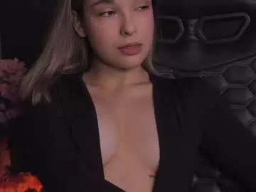 Check-out the world of girls and talk with our steaming hot slutz, bringing your desired characters to life with authentic apparel and cam streams.