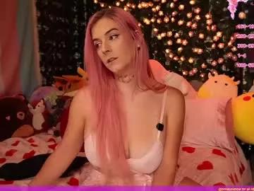 Check-out the world of girls and talk with our steaming hot slutz, bringing your desired characters to life with authentic apparel and cam streams.