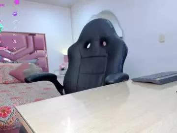 Check-out the world of girls and talk with our steaming hot slutz, bringing your desired characters to life with authentic apparel and cam streams.