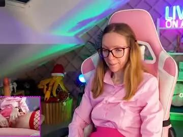 Check-out the world of girls and talk with our steaming hot slutz, bringing your desired characters to life with authentic apparel and cam streams.