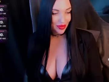 Check-out the world of girls and talk with our steaming hot slutz, bringing your desired characters to life with authentic apparel and cam streams.