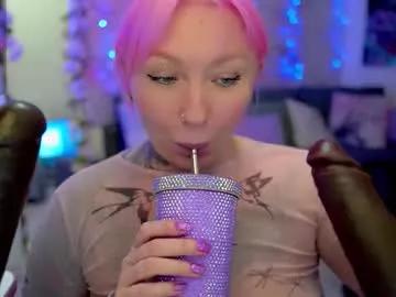 Check-out the world of girls and talk with our steaming hot slutz, bringing your desired characters to life with authentic apparel and cam streams.