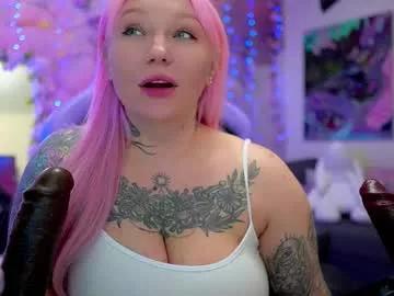 Check-out the world of girls and talk with our steaming hot slutz, bringing your desired characters to life with authentic apparel and cam streams.
