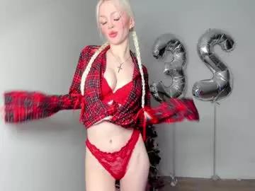 Check-out the world of girls and talk with our steaming hot slutz, bringing your desired characters to life with authentic apparel and cam streams.