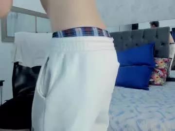 Check-out the world of girls and talk with our steaming hot slutz, bringing your desired characters to life with authentic apparel and cam streams.