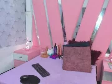 Check-out the world of girls and talk with our steaming hot slutz, bringing your desired characters to life with authentic apparel and cam streams.