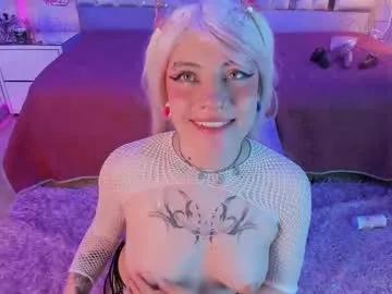 Check-out the world of girls and talk with our steaming hot slutz, bringing your desired characters to life with authentic apparel and cam streams.