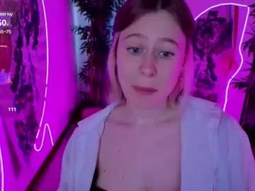 Check-out the world of girls and talk with our steaming hot slutz, bringing your desired characters to life with authentic apparel and cam streams.