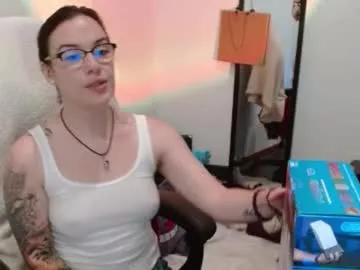 Check-out the world of girls and talk with our steaming hot slutz, bringing your desired characters to life with authentic apparel and cam streams.