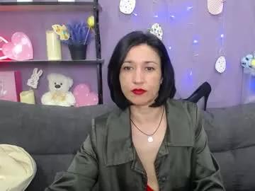 Check-out the world of girls and talk with our steaming hot slutz, bringing your desired characters to life with authentic apparel and cam streams.
