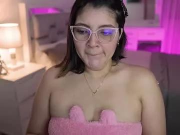 Check-out the world of girls and talk with our steaming hot slutz, bringing your desired characters to life with authentic apparel and cam streams.