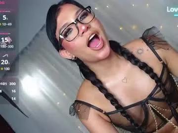 Check-out the world of girls and talk with our steaming hot slutz, bringing your desired characters to life with authentic apparel and cam streams.