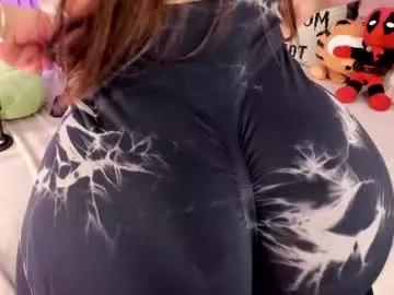Check-out the world of girls and talk with our steaming hot slutz, bringing your desired characters to life with authentic apparel and cam streams.