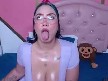 Check-out the world of girls and talk with our steaming hot slutz, bringing your desired characters to life with authentic apparel and cam streams.