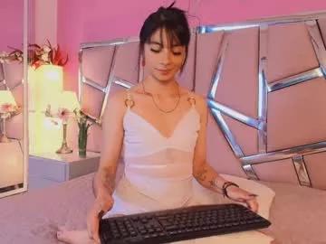 Check-out the world of girls and talk with our steaming hot slutz, bringing your desired characters to life with authentic apparel and cam streams.