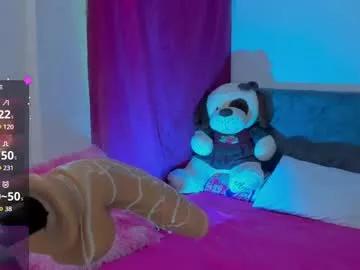Check-out the world of girls and talk with our steaming hot slutz, bringing your desired characters to life with authentic apparel and cam streams.