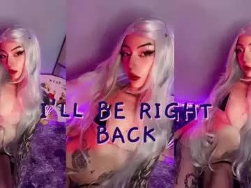 Check-out the world of girls and talk with our steaming hot slutz, bringing your desired characters to life with authentic apparel and cam streams.