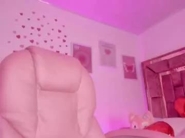 Check-out the world of girls and talk with our steaming hot slutz, bringing your desired characters to life with authentic apparel and cam streams.