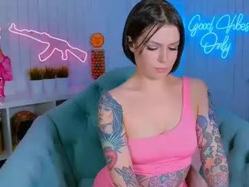 Check-out the world of girls and talk with our steaming hot slutz, bringing your desired characters to life with authentic apparel and cam streams.