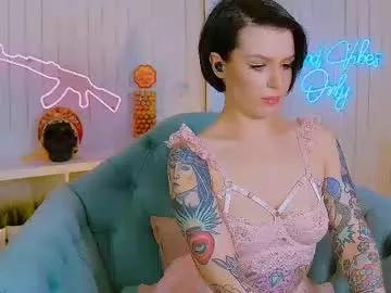 Check-out the world of girls and talk with our steaming hot slutz, bringing your desired characters to life with authentic apparel and cam streams.