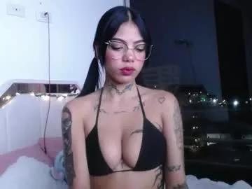 Check-out the world of girls and talk with our steaming hot slutz, bringing your desired characters to life with authentic apparel and cam streams.