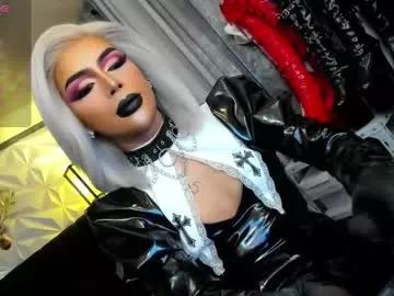Check-out the world of girls and talk with our steaming hot slutz, bringing your desired characters to life with authentic apparel and cam streams.