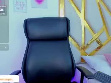 Check-out the world of girls and talk with our steaming hot slutz, bringing your desired characters to life with authentic apparel and cam streams.
