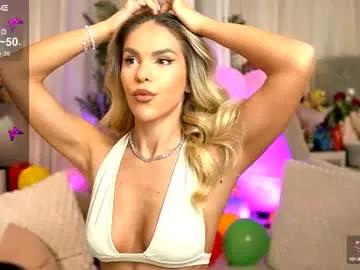 Check-out the world of girls and talk with our steaming hot slutz, bringing your desired characters to life with authentic apparel and cam streams.