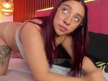 Check-out the world of girls and talk with our steaming hot slutz, bringing your desired characters to life with authentic apparel and cam streams.