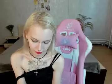 Check-out the world of girls and talk with our steaming hot slutz, bringing your desired characters to life with authentic apparel and cam streams.