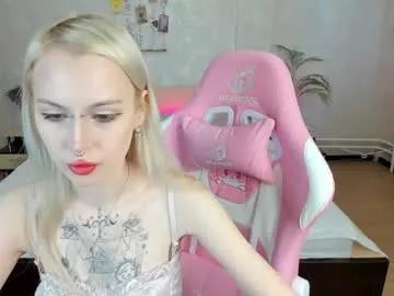 Check-out the world of girls and talk with our steaming hot slutz, bringing your desired characters to life with authentic apparel and cam streams.