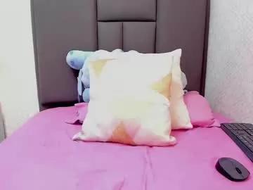 Check-out the world of girls and talk with our steaming hot slutz, bringing your desired characters to life with authentic apparel and cam streams.
