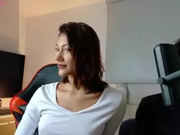 Check-out the world of girls and talk with our steaming hot slutz, bringing your desired characters to life with authentic apparel and cam streams.