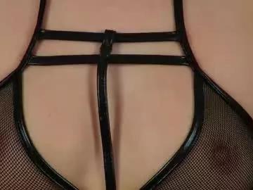 Check-out the world of girls and talk with our steaming hot slutz, bringing your desired characters to life with authentic apparel and cam streams.