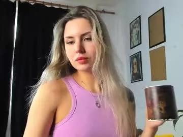 Check-out the world of girls and talk with our steaming hot slutz, bringing your desired characters to life with authentic apparel and cam streams.