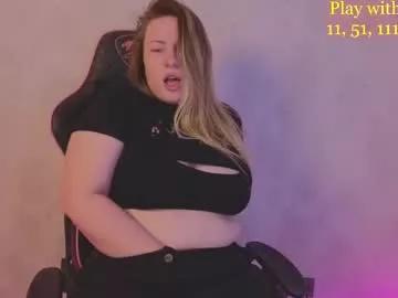 Check-out the world of girls and talk with our steaming hot slutz, bringing your desired characters to life with authentic apparel and cam streams.
