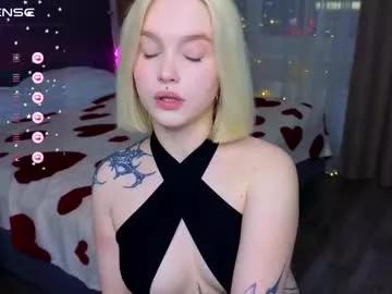 Check-out the world of girls and talk with our steaming hot slutz, bringing your desired characters to life with authentic apparel and cam streams.