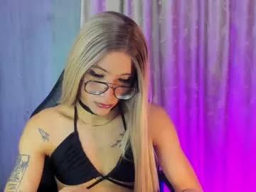 Check-out the world of girls and talk with our steaming hot slutz, bringing your desired characters to life with authentic apparel and cam streams.