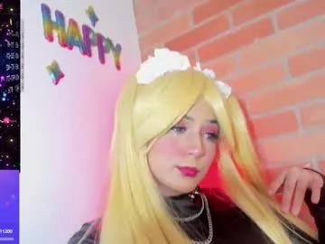 Check-out the world of girls and talk with our steaming hot slutz, bringing your desired characters to life with authentic apparel and cam streams.