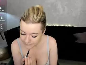 Check-out the world of girls and talk with our steaming hot slutz, bringing your desired characters to life with authentic apparel and cam streams.
