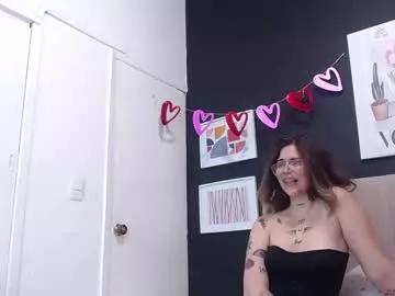 Check-out the world of girls and talk with our steaming hot slutz, bringing your desired characters to life with authentic apparel and cam streams.