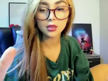 Check-out the world of girls and talk with our steaming hot slutz, bringing your desired characters to life with authentic apparel and cam streams.
