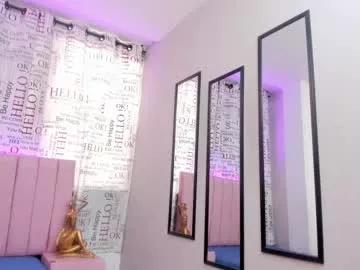 Check-out the world of girls and talk with our steaming hot slutz, bringing your desired characters to life with authentic apparel and cam streams.