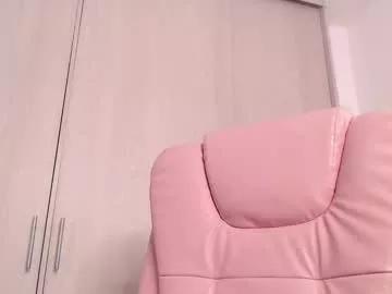 Check-out the world of girls and talk with our steaming hot slutz, bringing your desired characters to life with authentic apparel and cam streams.