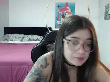 Check-out the world of girls and talk with our steaming hot slutz, bringing your desired characters to life with authentic apparel and cam streams.