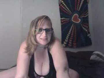 deliciouslyjuicystrawberry from Chaturbate is Freechat