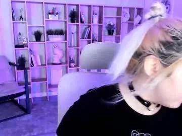 Check-out the world of girls and talk with our steaming hot slutz, bringing your desired characters to life with authentic apparel and cam streams.